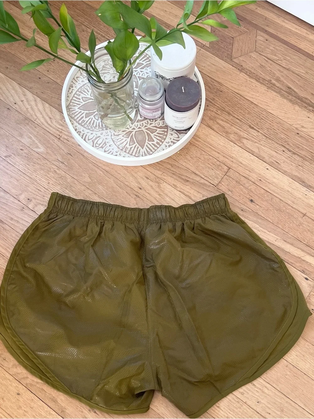 Mixed Athletic Shorts Bundle — Under Armour, Reebok, Nike-5 shorts - Picture 9 of 11